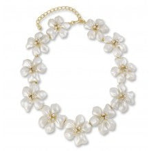 White Pearl Flower Necklace